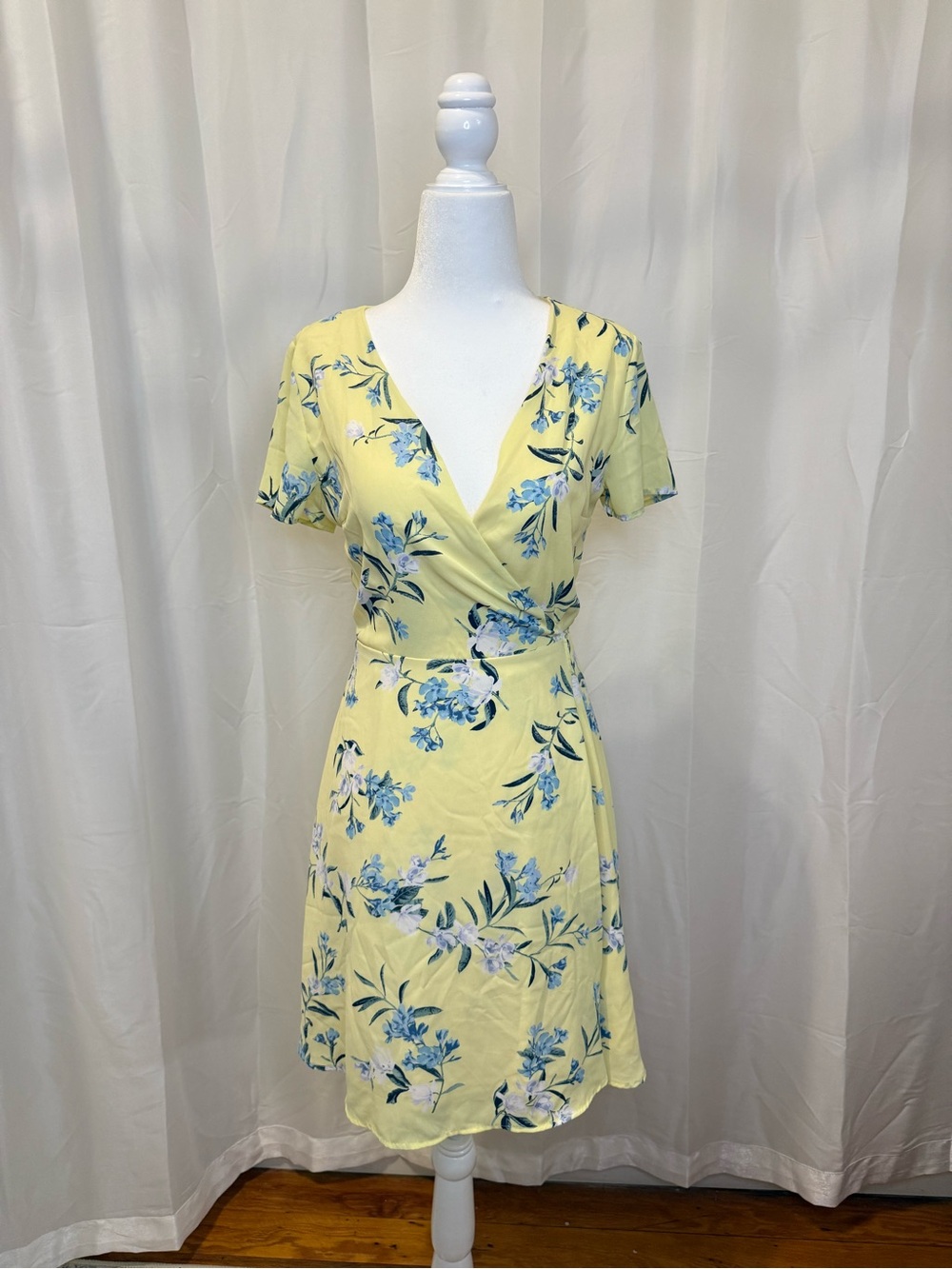 Le Lis Yellow Floral Wrap-Style Mini Dress